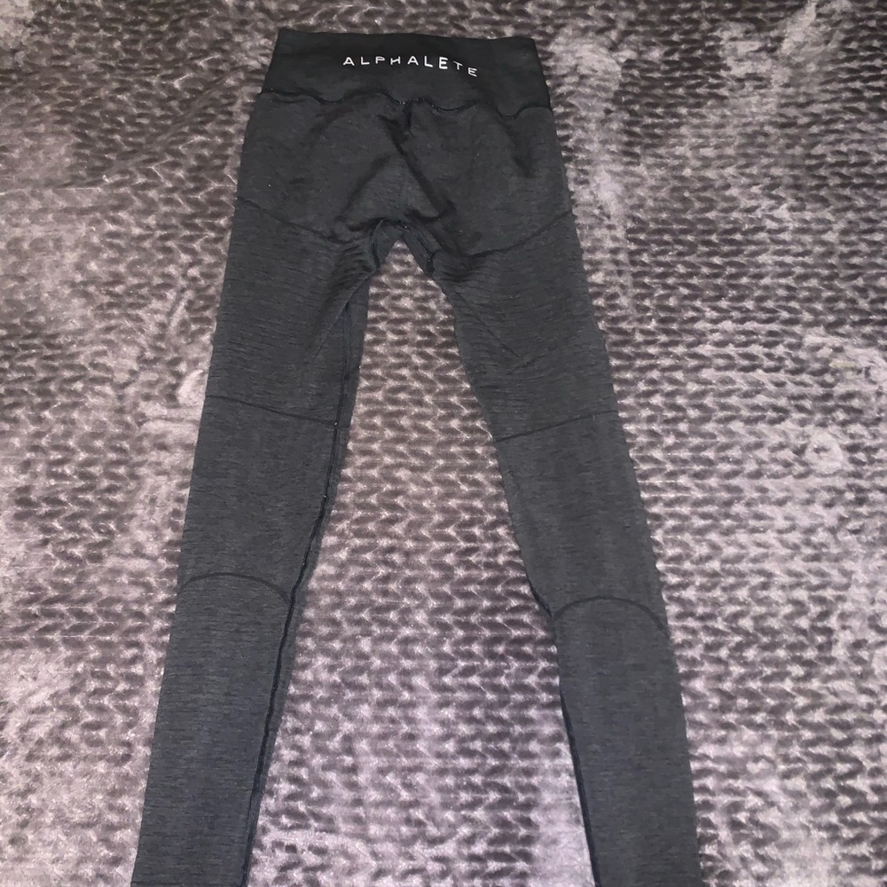 Alphalete revival leggings